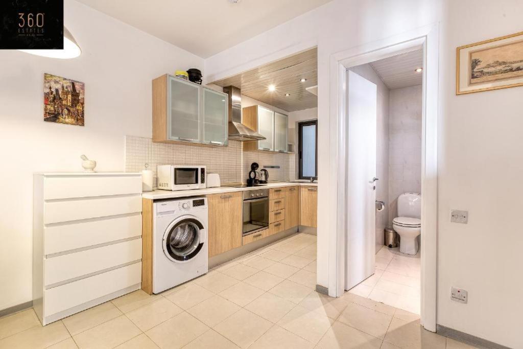 Cozy 1 Bedroom Oasis In The Heart Of St. Julians By 360 Estates Lägenhet St. Julian's