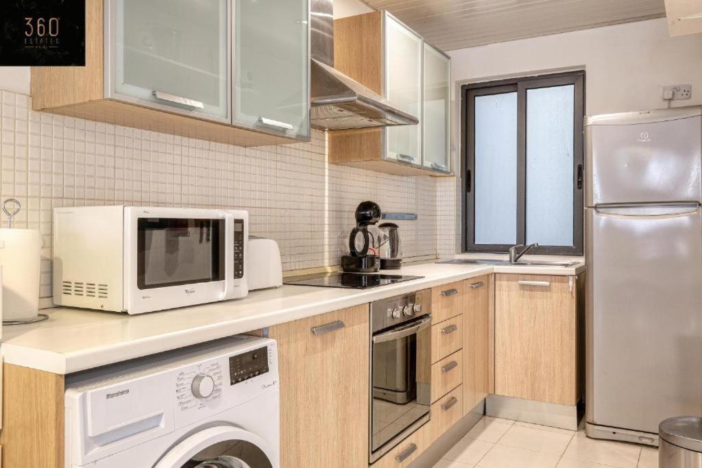 Cozy 1 Bedroom Oasis In The Heart Of St. Julians By 360 Estates
